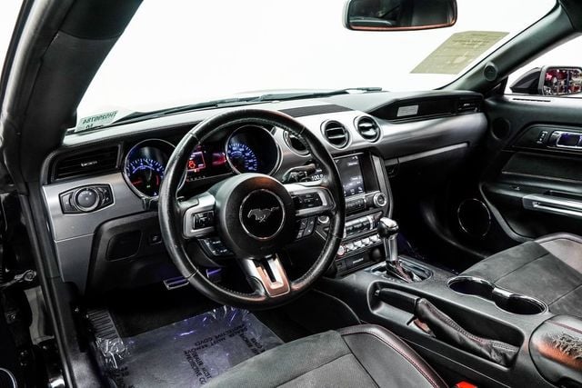 2017 Ford Mustang GT Premium Fastback - 22982812 - 4