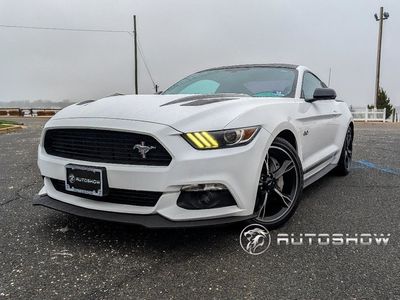 2017 Ford Mustang - 1FA6P8CF8H5338593