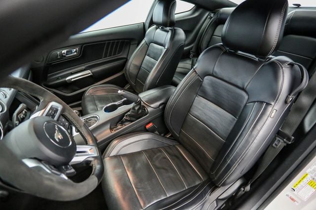 2017 Ford Mustang GT Premium Fastback - 23025024 - 18
