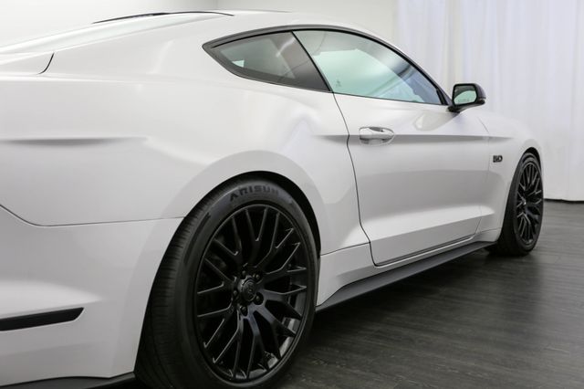 2017 Ford Mustang GT Premium Fastback - 23025024 - 28