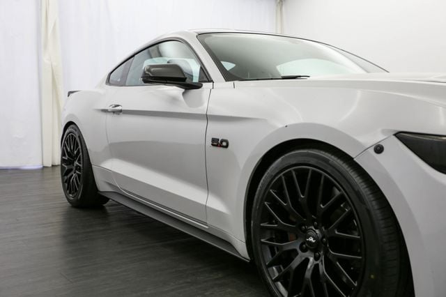 2017 Ford Mustang GT Premium Fastback - 23025024 - 29