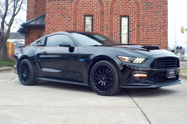 2017 Ford Mustang LocalTrade/GTFastback/6-SpeedManual/GTPerformancePkg - 22986523 - 2