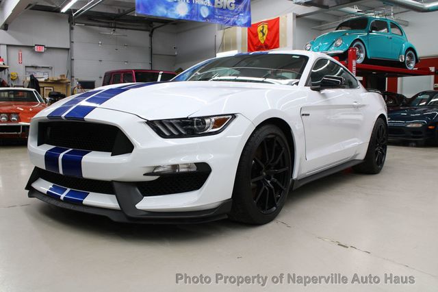 2017 Ford Mustang Shelby GT350 Fastback - 22969369 - 3