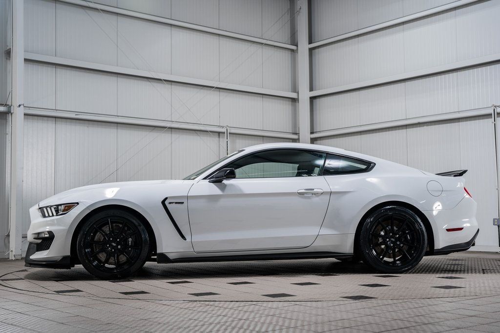 2017 Ford Mustang Shelby GT350 Fastback - 22485714 - 3