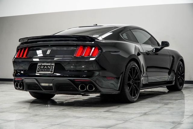 2017 Ford Mustang Shelby GT350 Fastback - 22911418 - 10