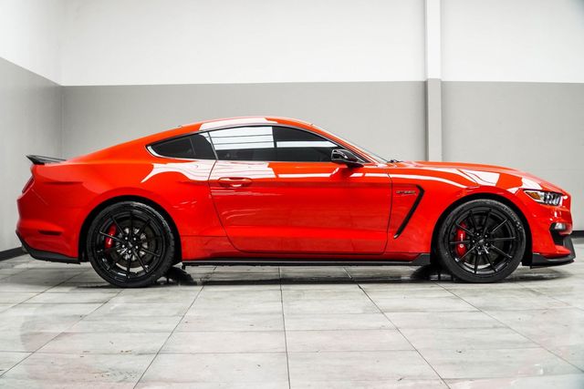 2017 Ford Mustang Shelby GT350 Fastback - 22942796 - 7