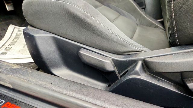 2017 Ford Mustang Shelby GT350 Fastback w/ Electronics Pkg & Racing Stripes - 23016948 - 9