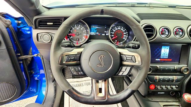 2017 Ford Mustang Shelby GT350 Fastback w/ Electronics Pkg & Racing Stripes - 23016948 - 11