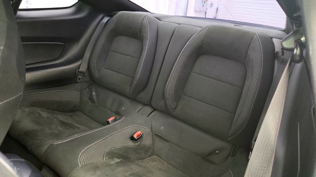 2017 Ford Mustang Shelby GT350 Fastback w/ Electronics Pkg & Racing Stripes - 23016948 - 19