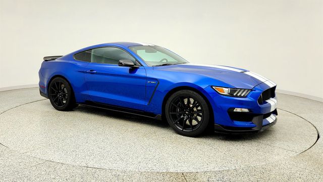 2017 Ford Mustang Shelby GT350 Fastback w/ Electronics Pkg & Racing Stripes - 23016948 - 2