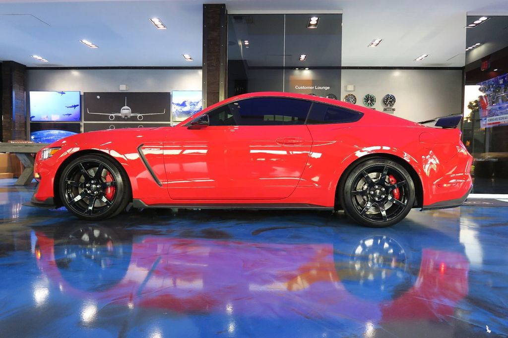 2017 Ford Mustang Shelby GT350R Fastback - 22237997 - 10