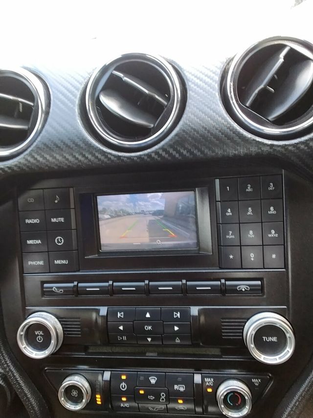 2017 Ford Mustang V6 Convertible - 23007582 - 17