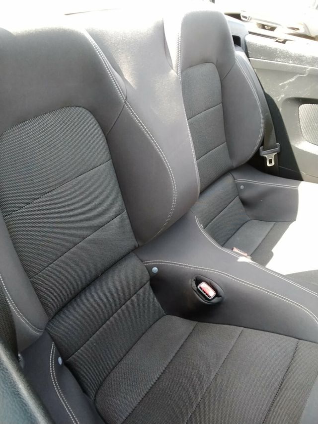 2017 Ford Mustang V6 Convertible - 23007582 - 8