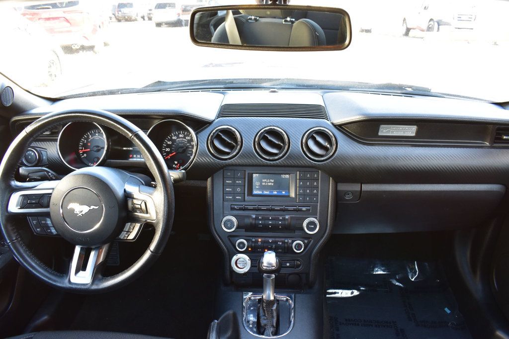 2017 Ford Mustang V6 Fastback - 22975077 - 25