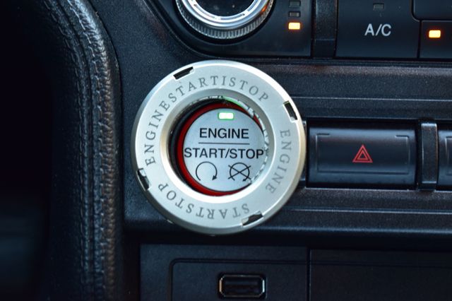 2017 Ford Mustang V6 Fastback - 22975077 - 28