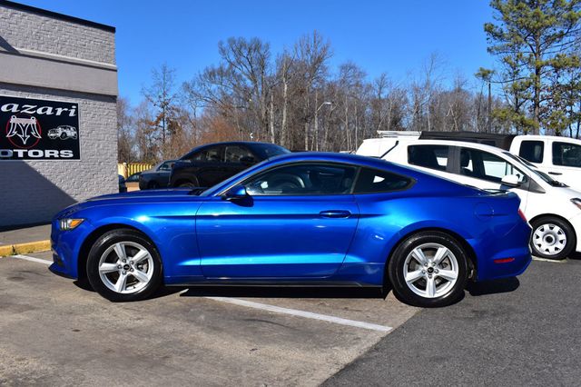 2017 Ford Mustang V6 Fastback - 22975077 - 2