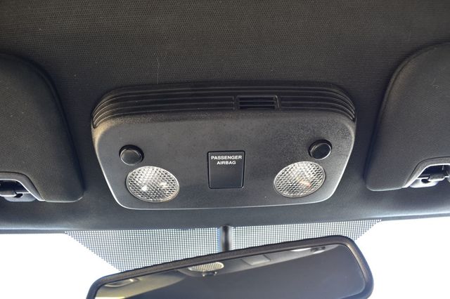 2017 Ford Mustang V6 Fastback - 22975077 - 35