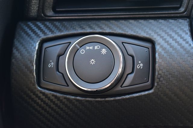 2017 Ford Mustang V6 Fastback - 22975077 - 37