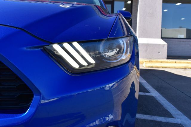 2017 Ford Mustang V6 Fastback - 22975077 - 55