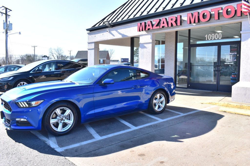 2017 Ford Mustang V6 Fastback - 22975077 - 6
