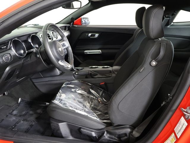 2017 Ford Mustang V6 Fastback - 22956312 - 22