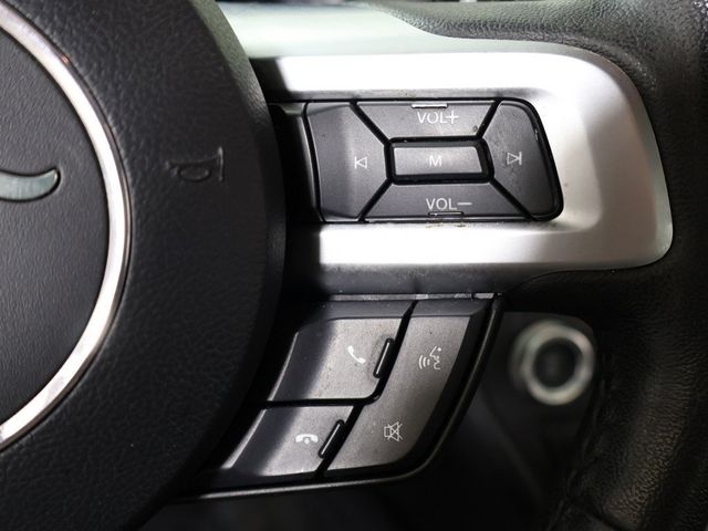 2017 Ford Mustang V6 Fastback - 22956312 - 35