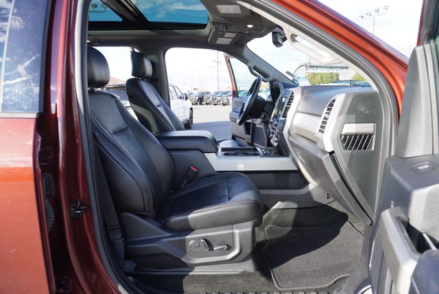 2017 Ford SUPER DUTY F-250 LARIAT - 22934713 - 25