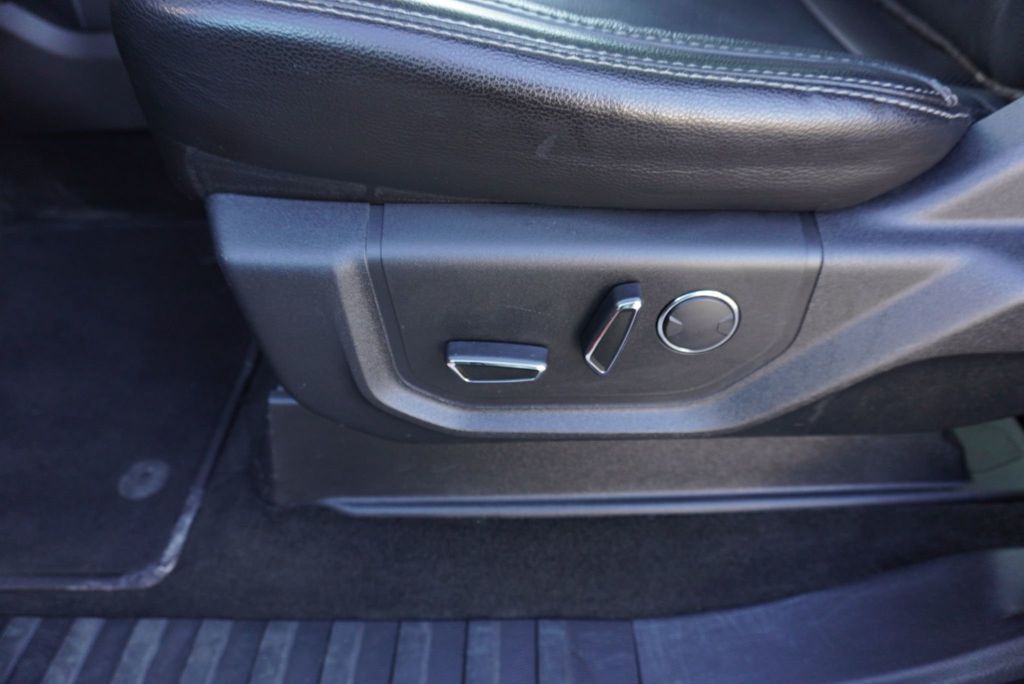 2017 Ford SUPER DUTY F-250 LARIAT - 22934713 - 28