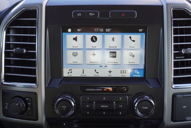 2017 Ford SUPER DUTY F-250 LARIAT - 22934713 - 40