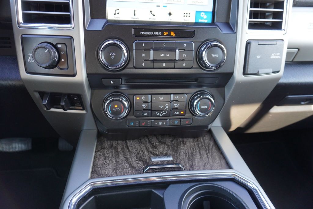 2017 Ford SUPER DUTY F-250 LARIAT - 22934713 - 43