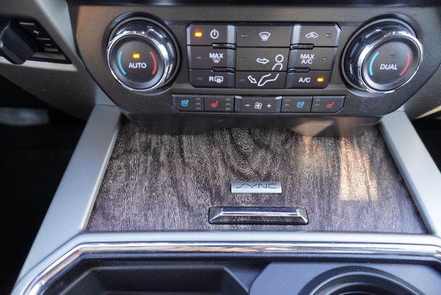 2017 Ford SUPER DUTY F-250 LARIAT - 22934713 - 44