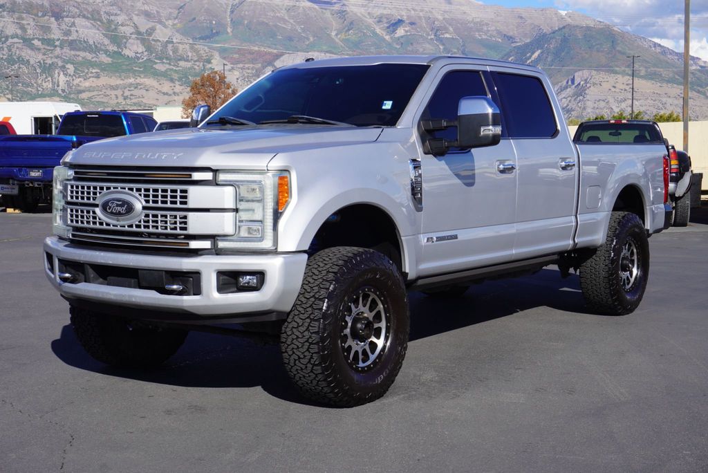 2017 Ford SUPER DUTY F-250 PLATINUM - 23083981 | Video 1