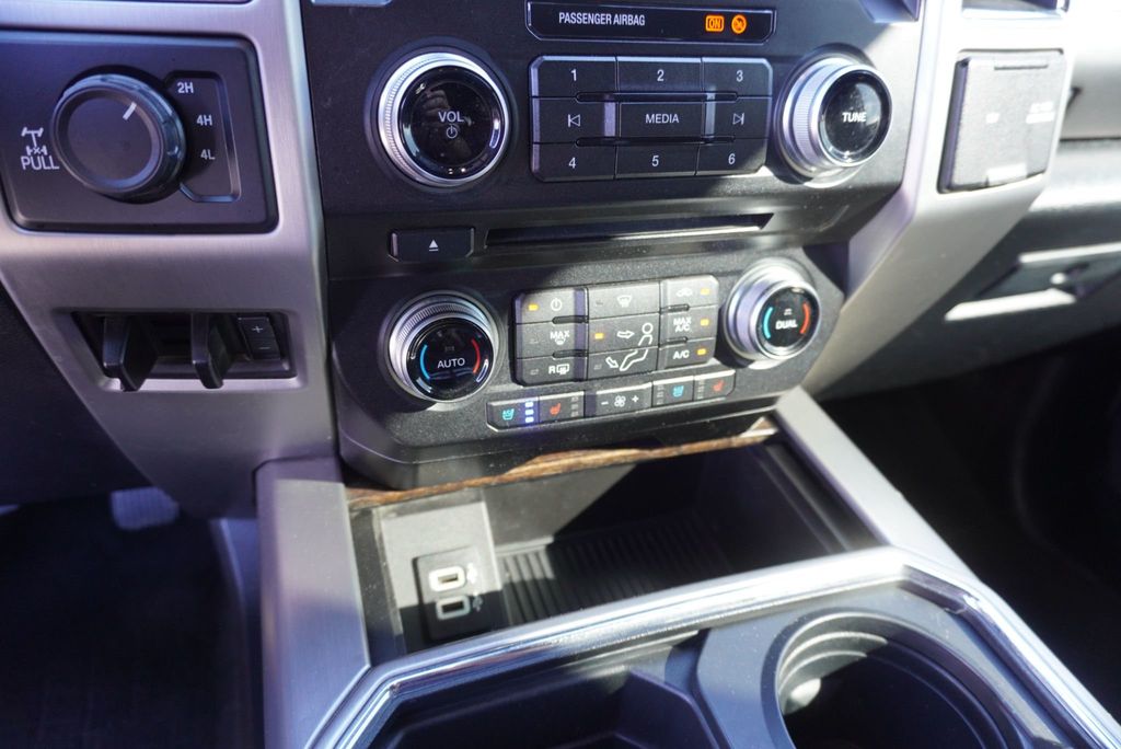 2017 Ford SUPER DUTY F-250 PLATINUM - 23083981 - 41
