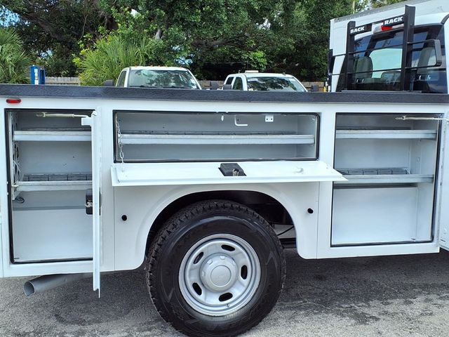 2017 Ford Super Duty F-250 SRW 8' Utility Truck - 23032306 - 22