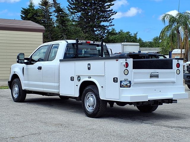 2017 Ford Super Duty F-250 SRW 8' Utility Truck - 23032306 - 5