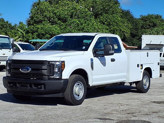 2017 Ford Super Duty F-250 SRW 8' Utility Truck - 23096340 - 6