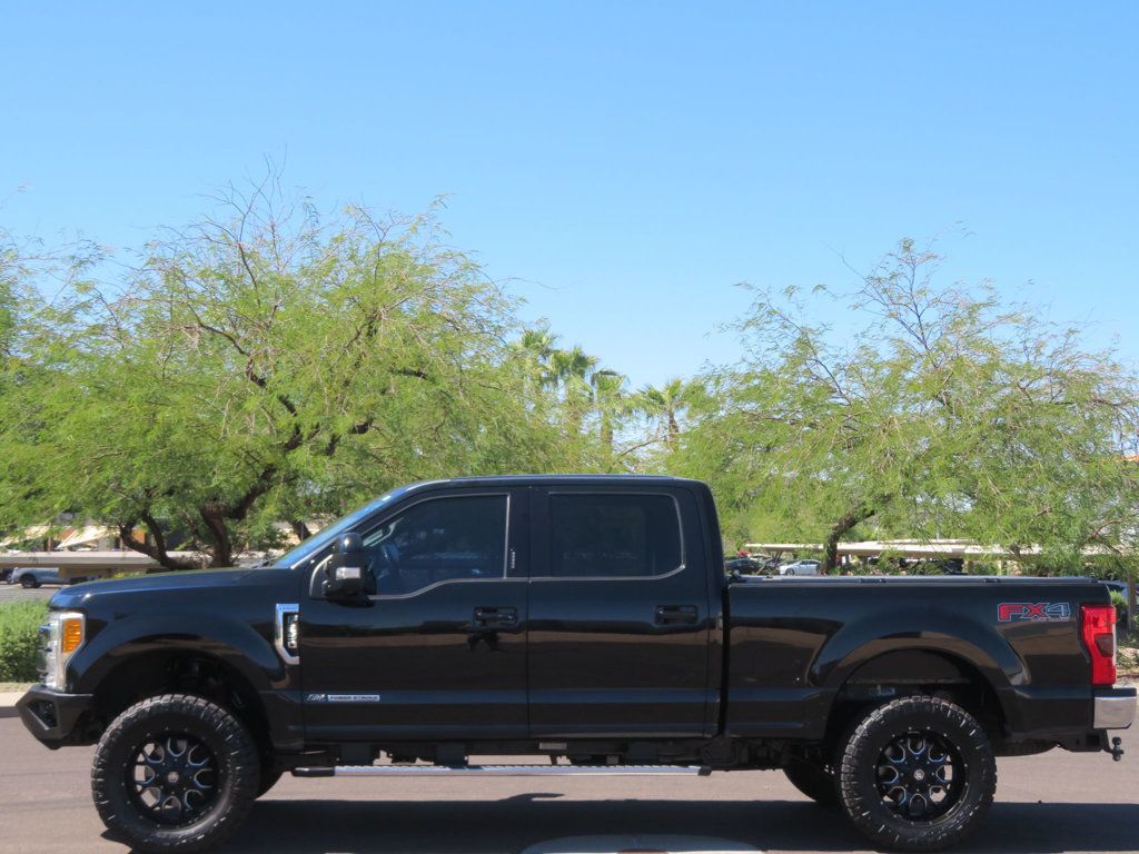 2017 Ford F-250 FX4 Lariat photo 2