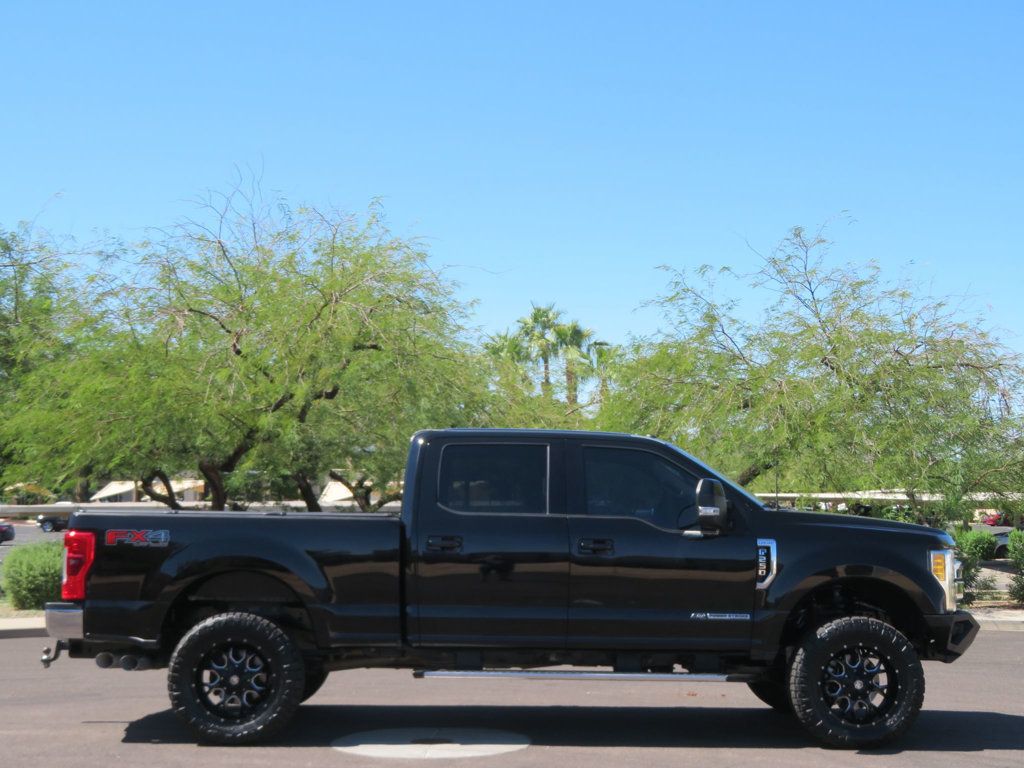 2017 Ford F-250 FX4 Lariat photo 3