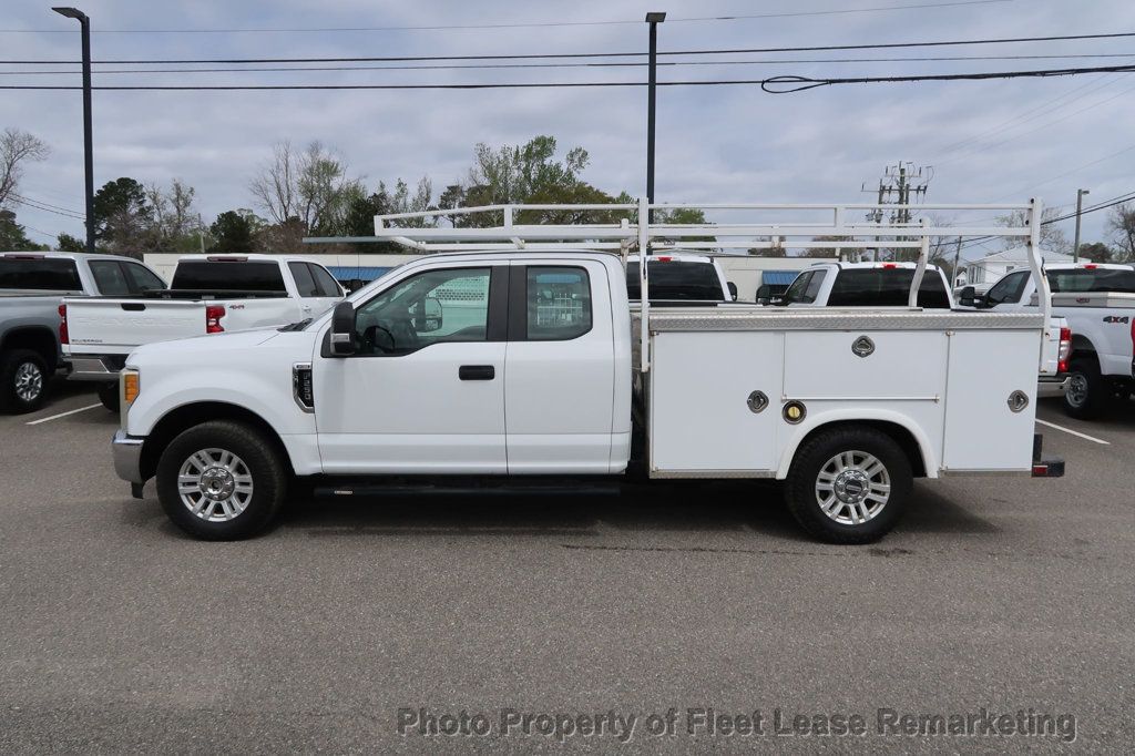 2017 Ford Super Duty F-250 SRW F250SD 2WD Supercab Utility Ladder  - 23004690 - 1