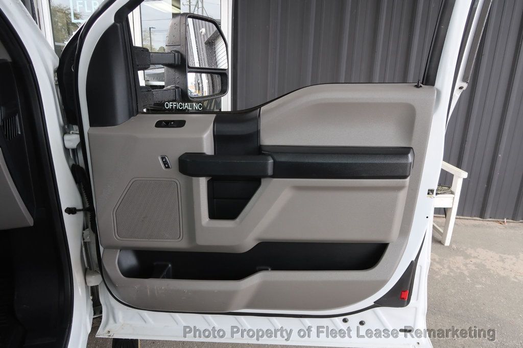 2017 Ford Super Duty F-250 SRW F250SD 2WD Supercab Utility Ladder  - 23004690 - 23