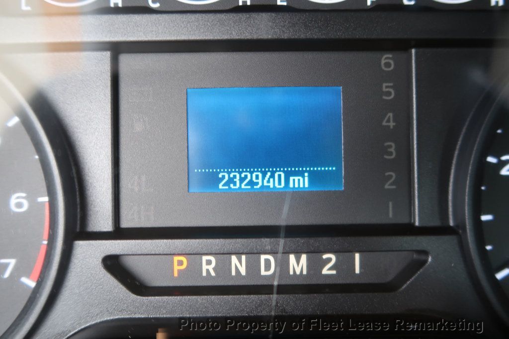 2017 Ford Super Duty F-250 SRW F250SD 2WD Supercab Utility Ladder  - 23004690 - 25