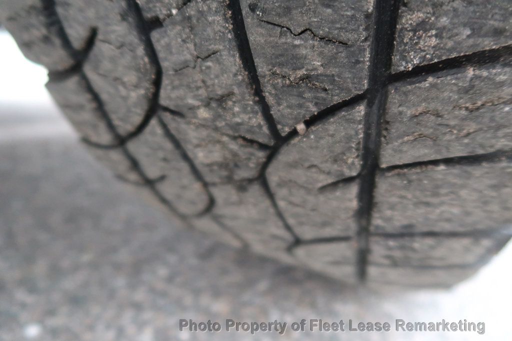 2017 Ford Super Duty F-250 SRW F250SD 2WD Supercab Utility Ladder  - 23004690 - 43