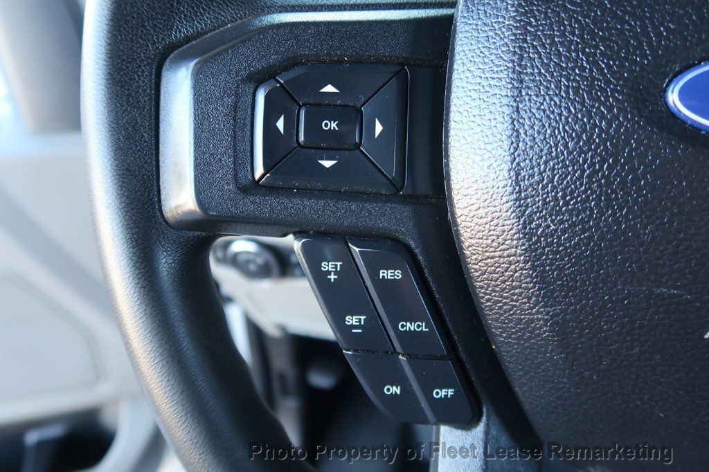2017 Ford Super Duty F-250 SRW F250SD 4WD Crew Cab LWB - 22963037 - 35