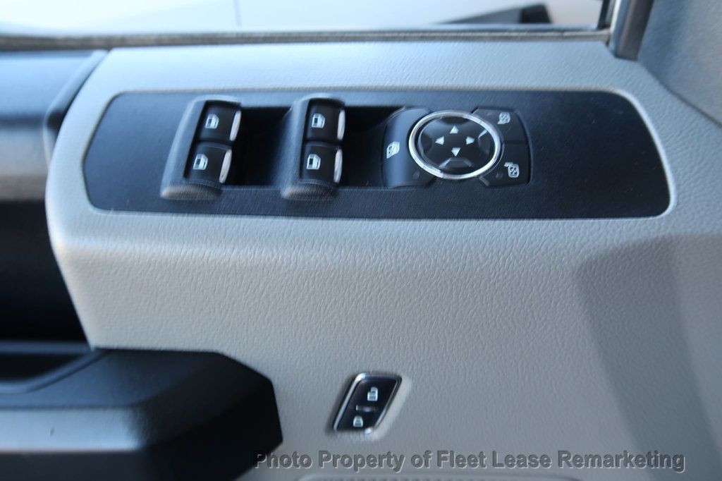 2017 Ford Super Duty F-250 SRW F250SD 4WD Crew Cab LWB - 22963037 - 38