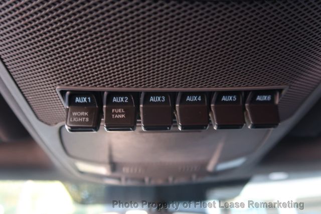 2017 Ford Super Duty F-250 SRW F250SD 4WD Crew Cab LWB - 22963037 - 39