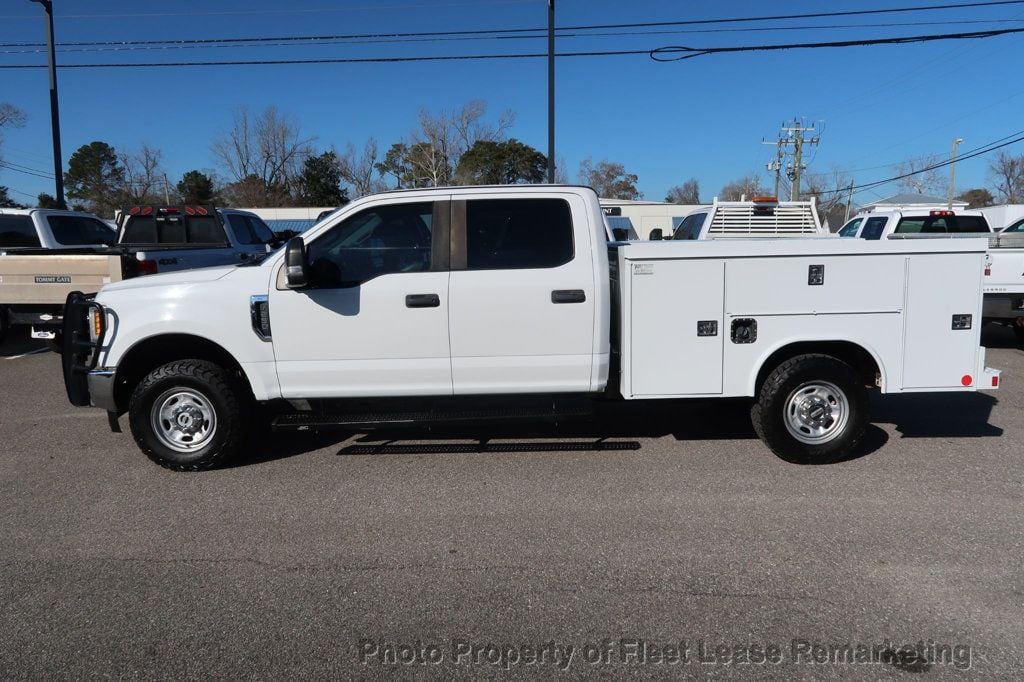 2017 Ford Super Duty F-250 SRW F250SD 4WD Crew Cab Utility  - 22968542 - 1