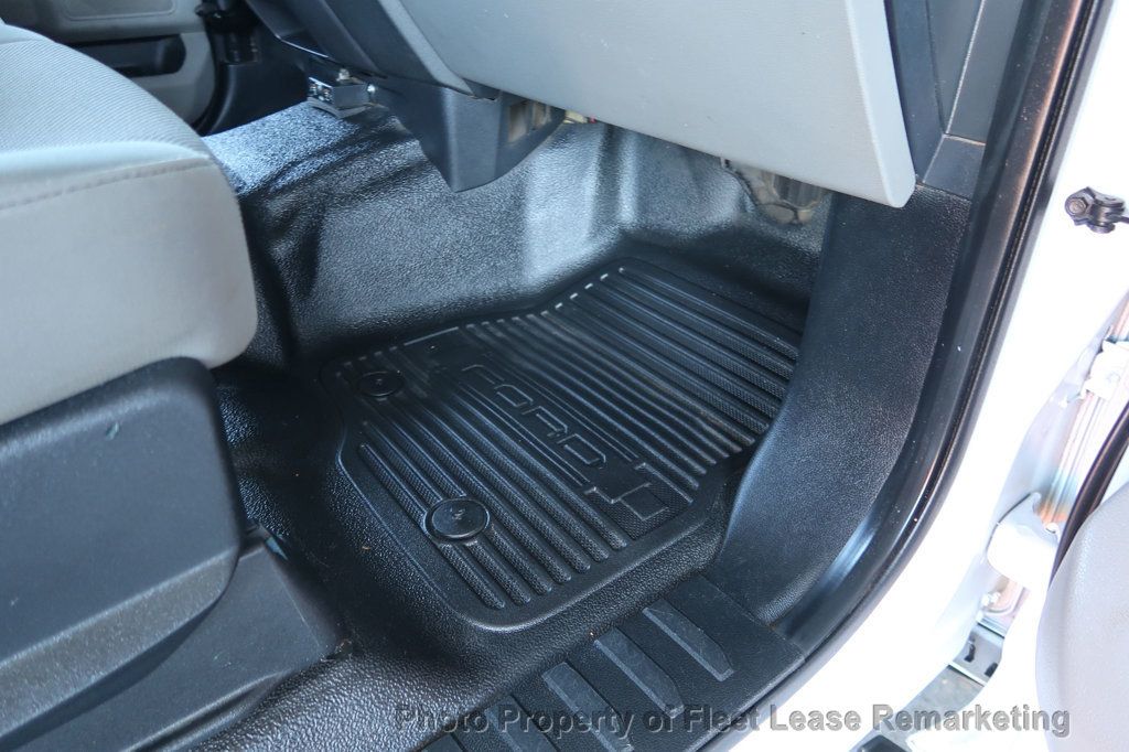 2017 Ford Super Duty F-250 SRW F250SD 4WD Crew Cab Utility  - 22968542 - 24