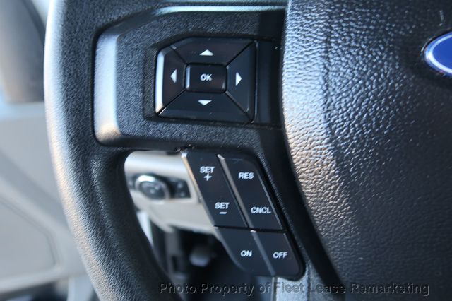 2017 Ford Super Duty F-250 SRW F250SD 4WD Crew Cab Utility  - 22968542 - 33