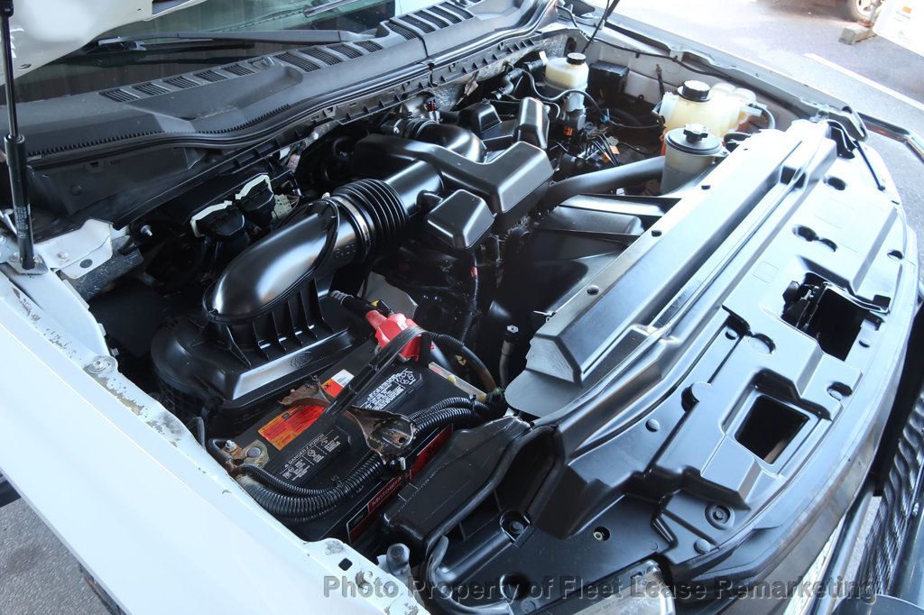 2017 Ford Super Duty F-250 SRW F250SD 4WD Crew Cab Utility  - 22968542 - 38