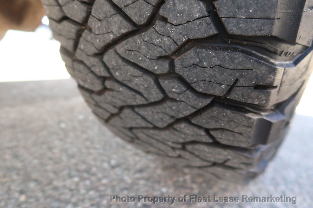 2017 Ford Super Duty F-250 SRW F250SD 4WD Crew Cab Utility  - 22968542 - 43